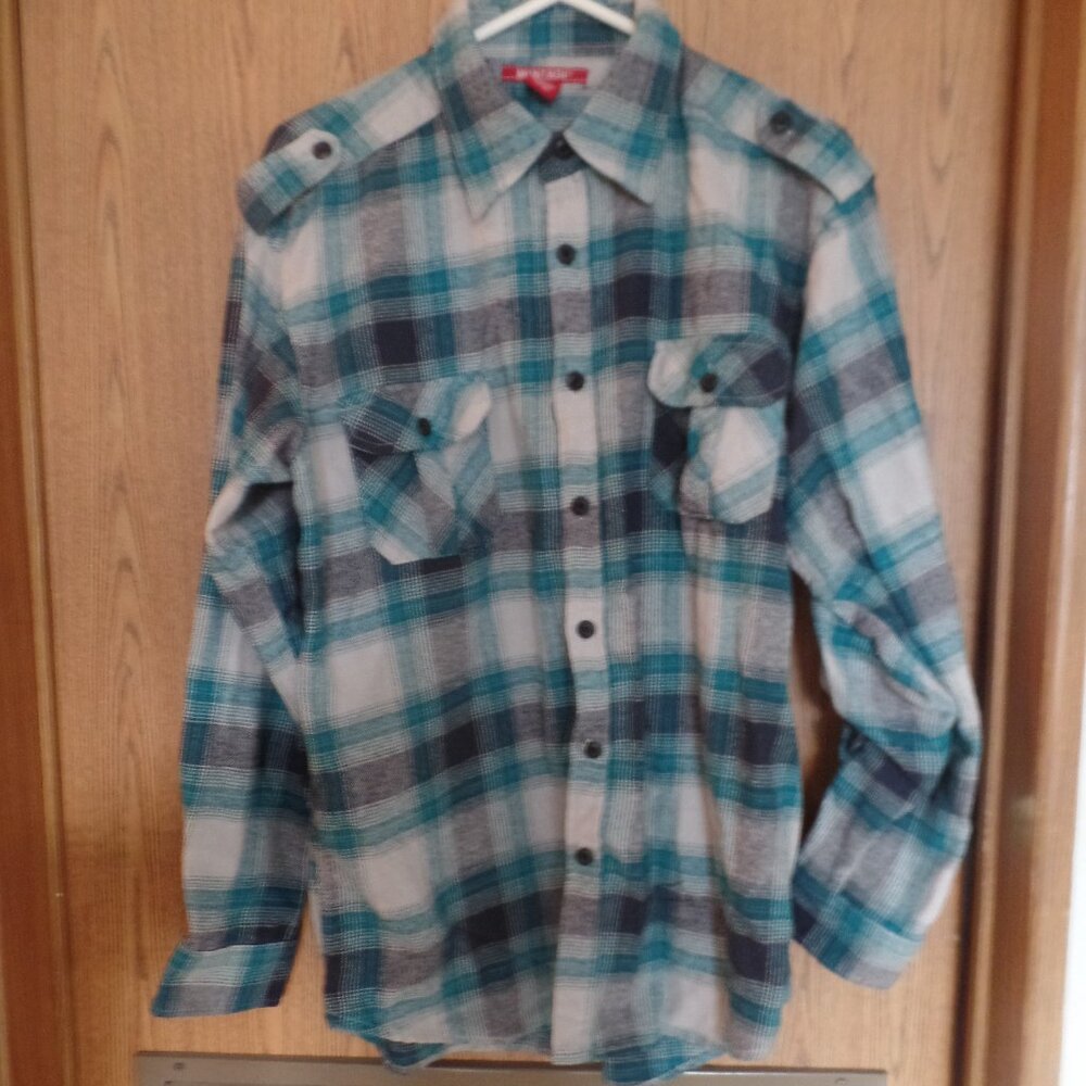 Montage Men's Green, Gray and White Checkered Flannel Shirt, Size L